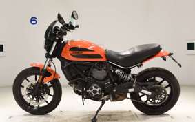 DUCATI SCRAMBLER SIXTY2 2016