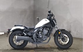 HONDA REBEL MC49