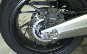 HONDA CB650F 2014 RC83