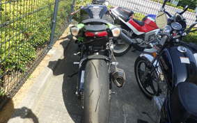 SUZUKI GSX-R750 2011