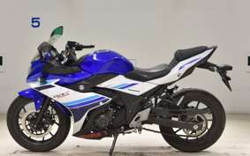 SUZUKI GSX250R