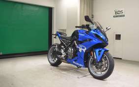 SUZUKI GSX-8R 2025