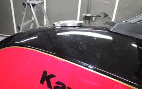 KAWASAKI GPZ750 2026 ZX750A