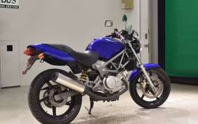 HONDA VTR 250 2009 MC33