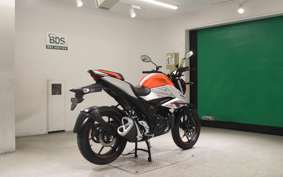 SUZUKI ジクサー150