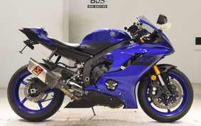 YAMAHA YZF-R6