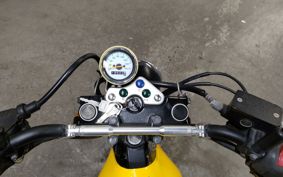 SUZUKI GLASS TRACKER BIG BOY NJ4BA