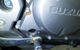 SUZUKI GSR250S