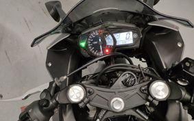 YAMAHA YZF-R25 RG10J