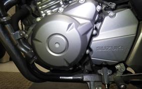 SUZUKI GSR250