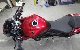 TRIUMPH STREET TRIPLE RS 2023