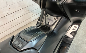 YAMAHA T-MAX 560 A TECHMAX 2021 SJ19J