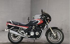 YAMAHA XJ750 E 1983 29R
