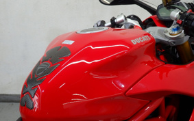 DUCATI SUPER SPORT S 2017 VA01
