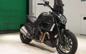 DUCATI DIAVEL Carbon 2012