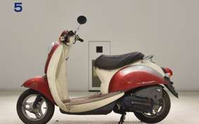 HONDA CREA SCOOPY I AF55