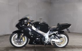 SUZUKI GSX-R1000 GT74A