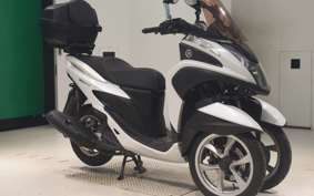 YAMAHA TRICITY 125 SE82J