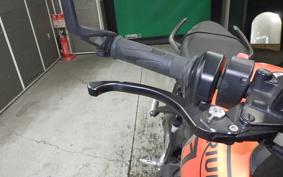 TRIUMPH TRIDENT 660 2023