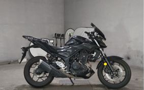 YAMAHA MT-25 0110