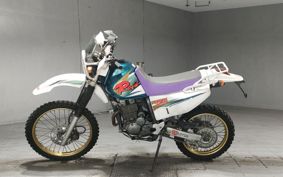 YAMAHA TT250RRAID 4WA