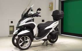YAMAHA TRICITY 125 SE82J
