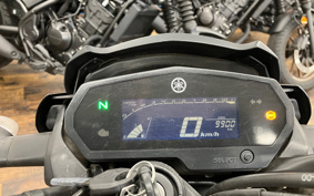 YAMAHA FZ250 RG69