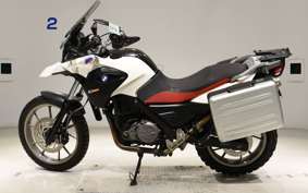 BMW G650GS 2013