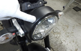 YAMAHA XSR155