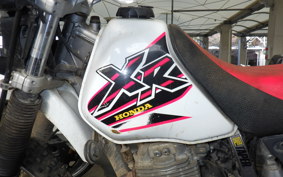 HONDA XR250