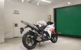 YAMAHA YZF-R125