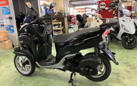 YAMAHA TRICITY 125 SE82J