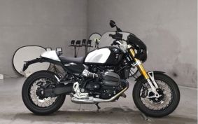 BMW R12 nine T 2025 0N01
