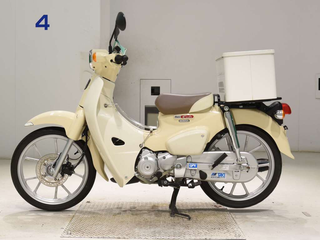 Фото Honda C110 SUPER CUB 2022 с японского аукциона