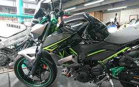 KAWASAKI Z400 2024 EX400L