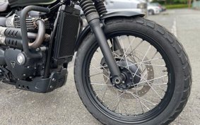 TRIUMPH STREET SCRAMBLER 2017 DAD78G
