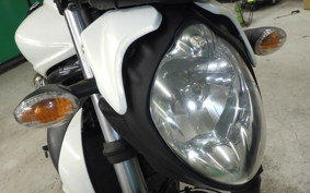 SUZUKI ｸﾞﾗﾃﾞｨｳｽ650A 2012