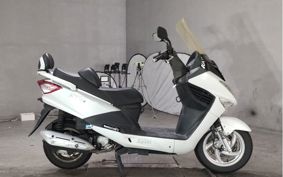 SYM RV125i ..