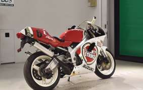 SUZUKI RGV250 Gamma Gen.3 2000 VJ23A