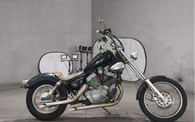 YAMAHA VIRAGO 250 3DM