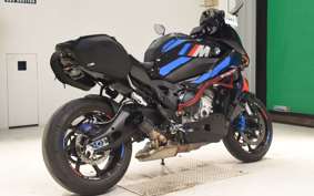 BMW M1000XR M Package 2025