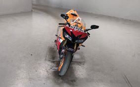 HONDA CBR600RR PC40