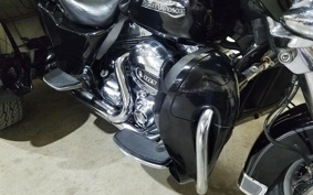 HARLEY FLHTCU 2014 MAL