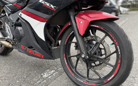 SUZUKI GSX250 R DN11A