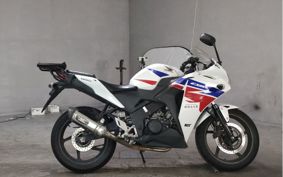 HONDA CBR125R JC50