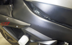 YAMAHA YZF-R1 2002