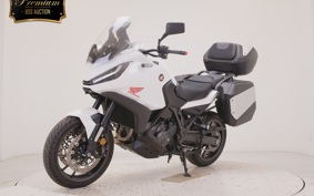 HONDA NT1100 2022 SC84
