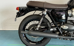 TRIUMPH BONNEVILLE T120 BLACK 2021 DAD75H