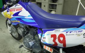 YAMAHA TT-R50 E CA01W