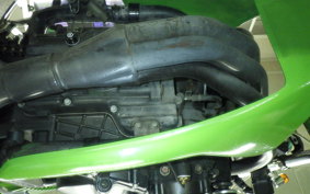 KAWASAKI ZRX400 2001 ZR400E